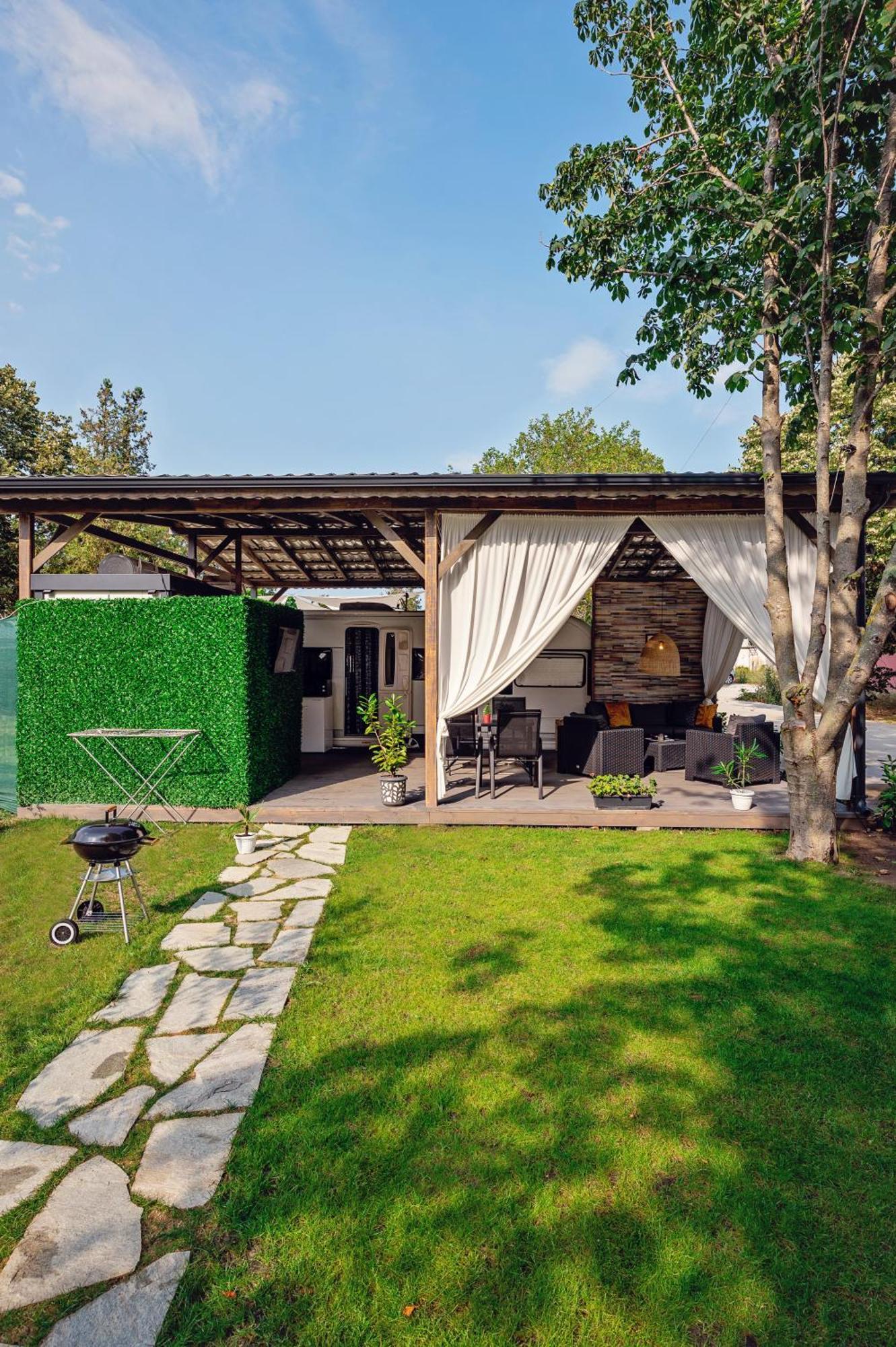 Campsite каравани Avi Iris фичоза Varna